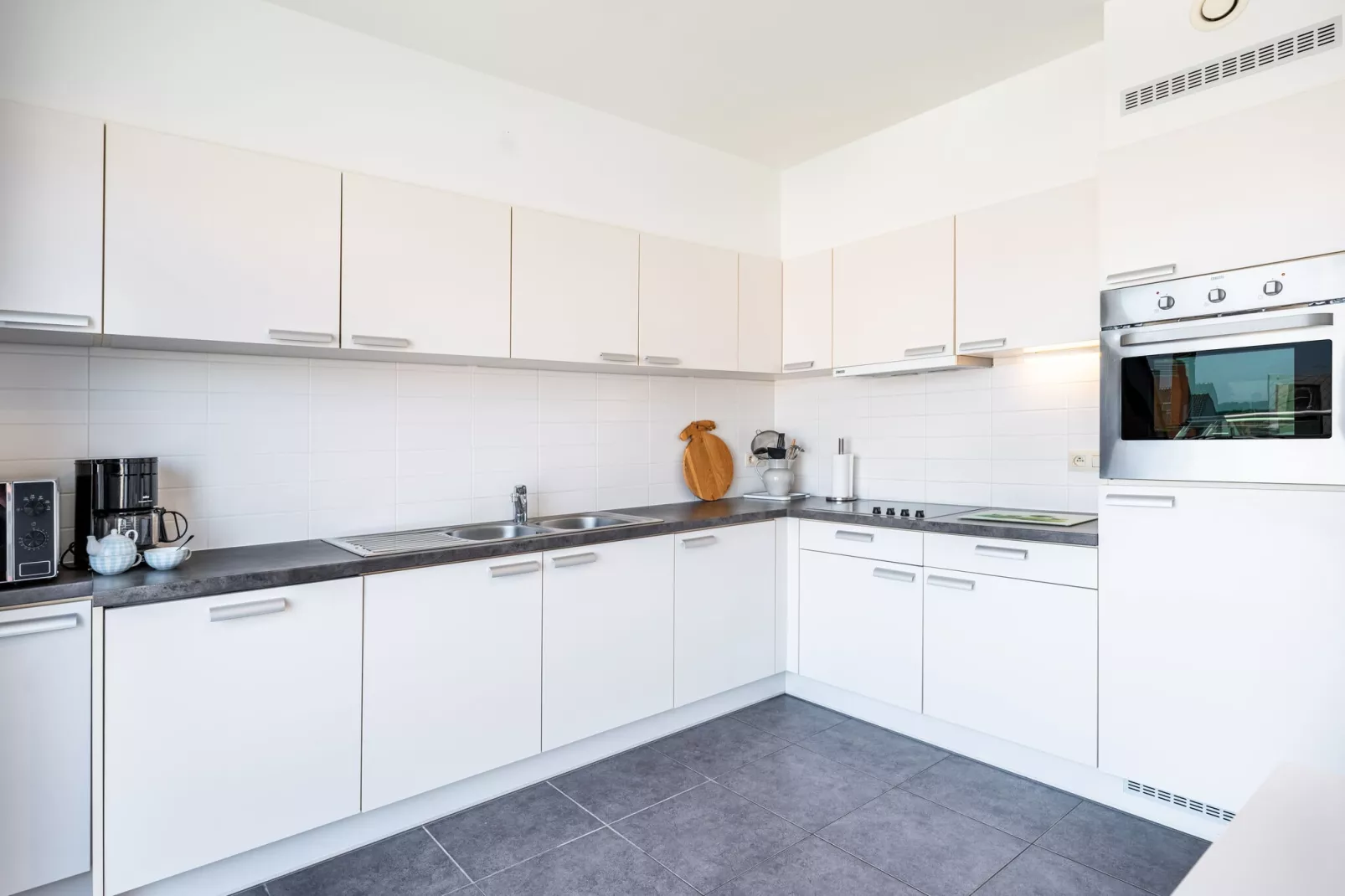 Lyza - 0401G-Kitchen