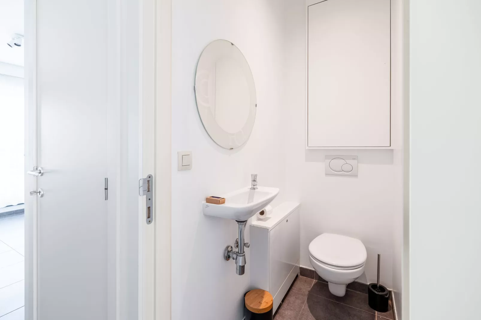 Lyza - 0401G-Bathroom