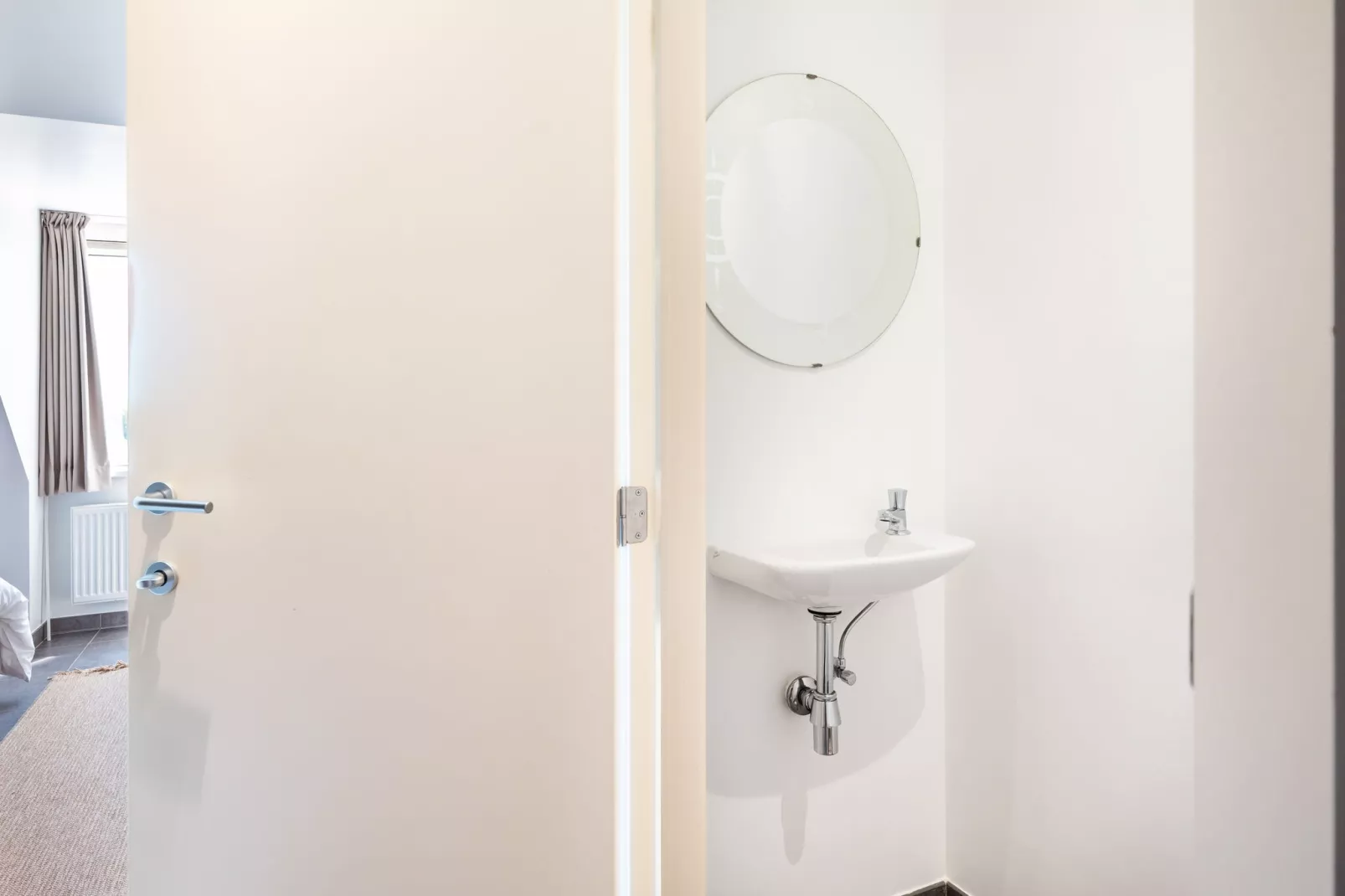 Lyza - 0401G-Bathroom