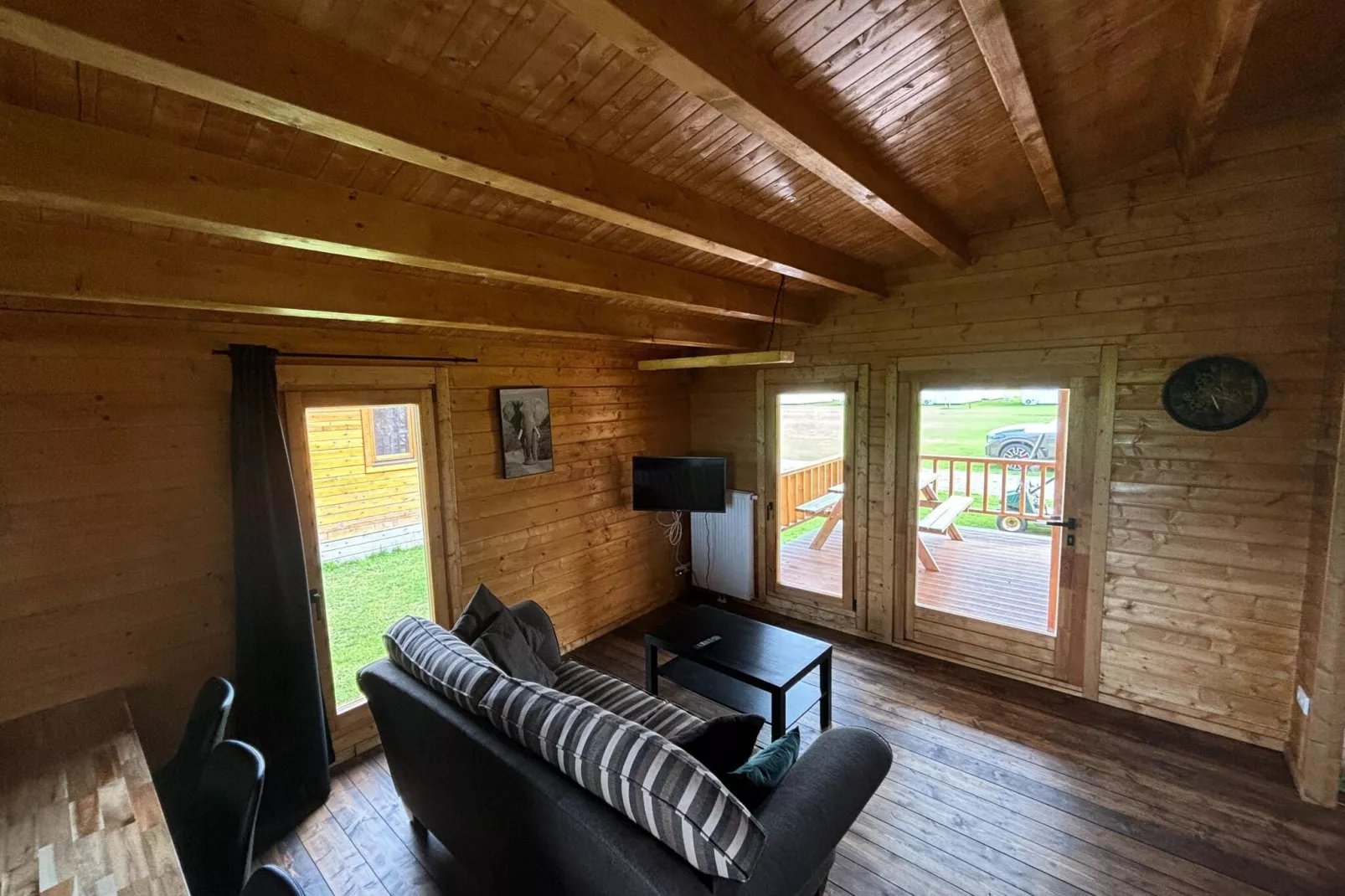Chalet E-Living room