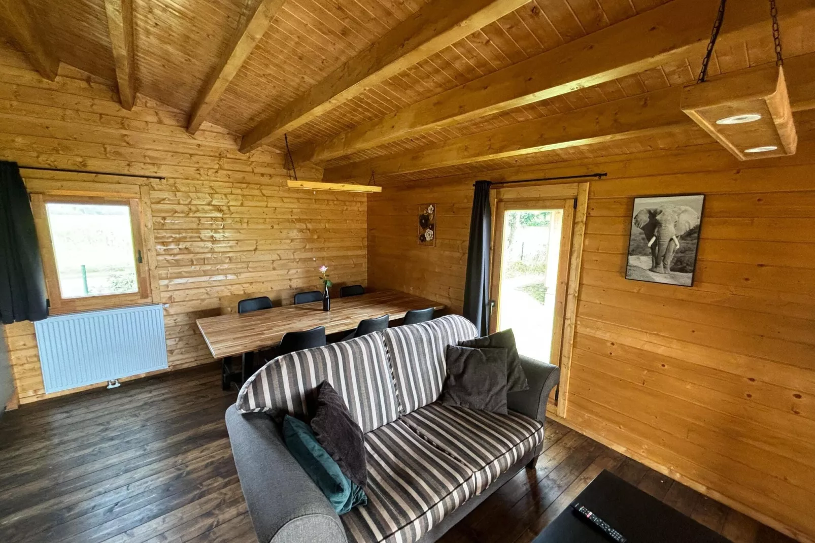 Chalet E-Living room