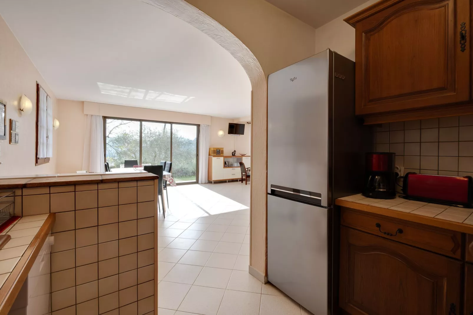 Home View & Pool-Kitchen