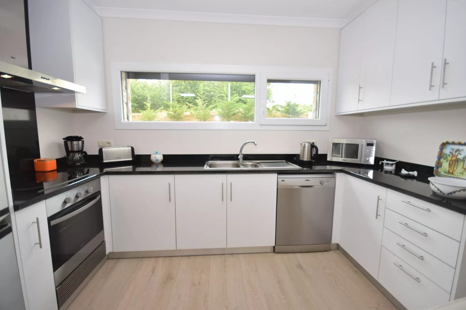 Villa Mila-Kitchen