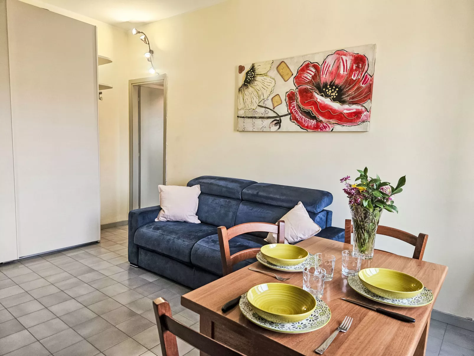 Bausan Studio Flat-Drinnen