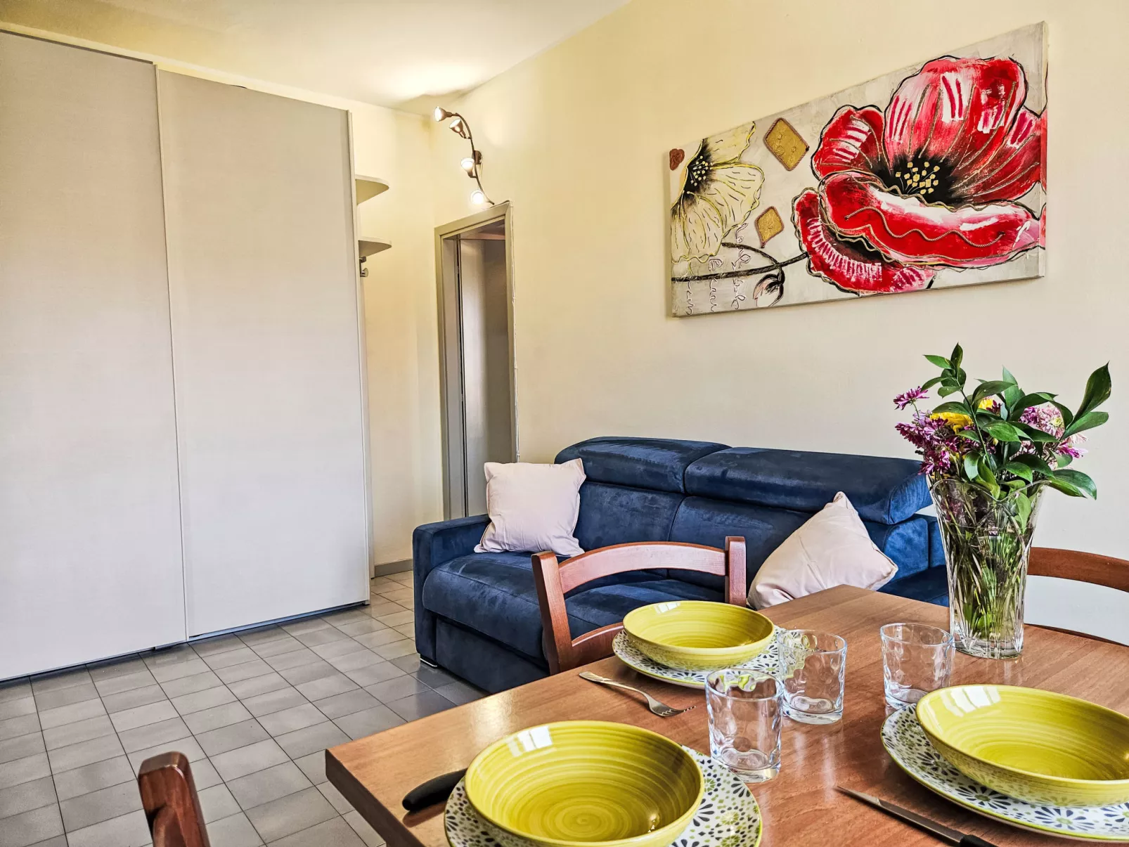 Bausan Studio Flat-Drinnen