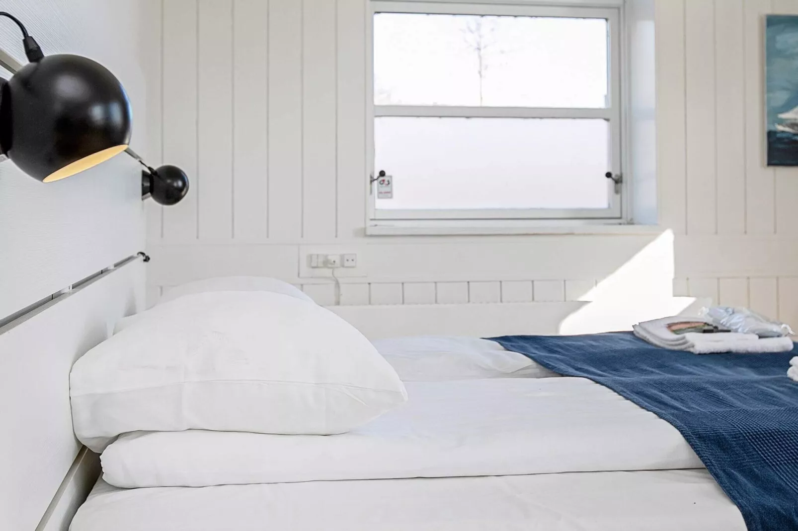3 room,2Bad,w/partially seav.,Premium-Indoor