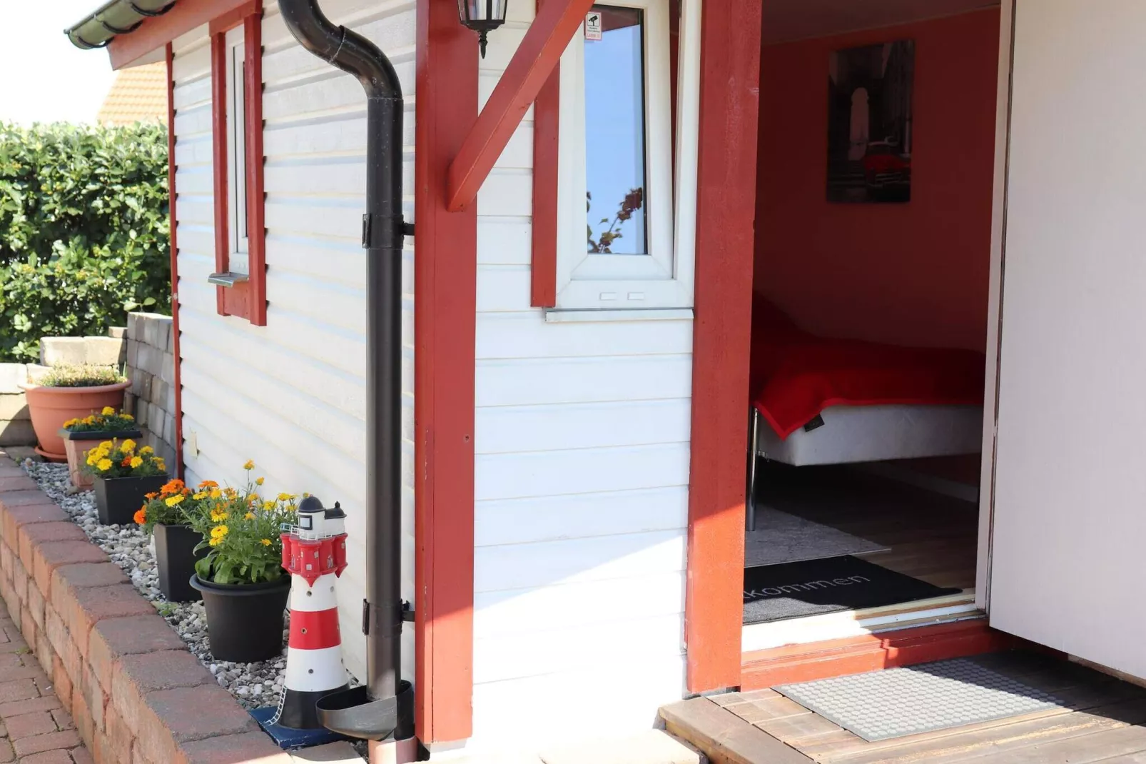 6 person holiday home in FALKENBERG-Outdoor