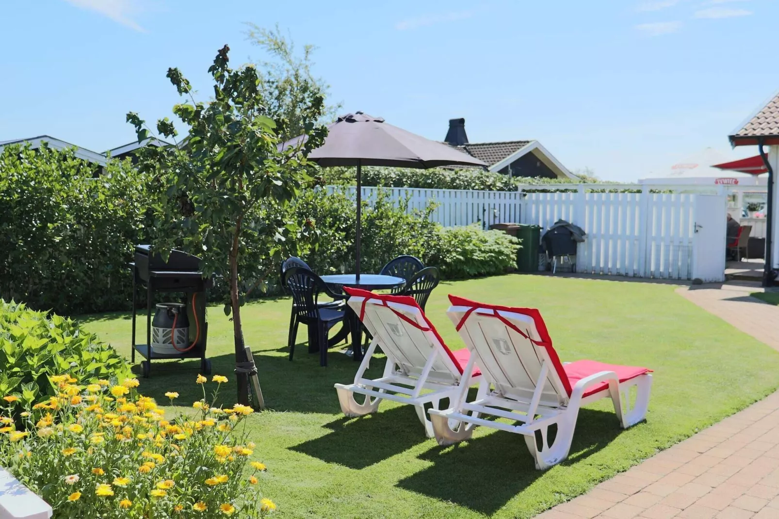 6 person holiday home in FALKENBERG-Outdoor