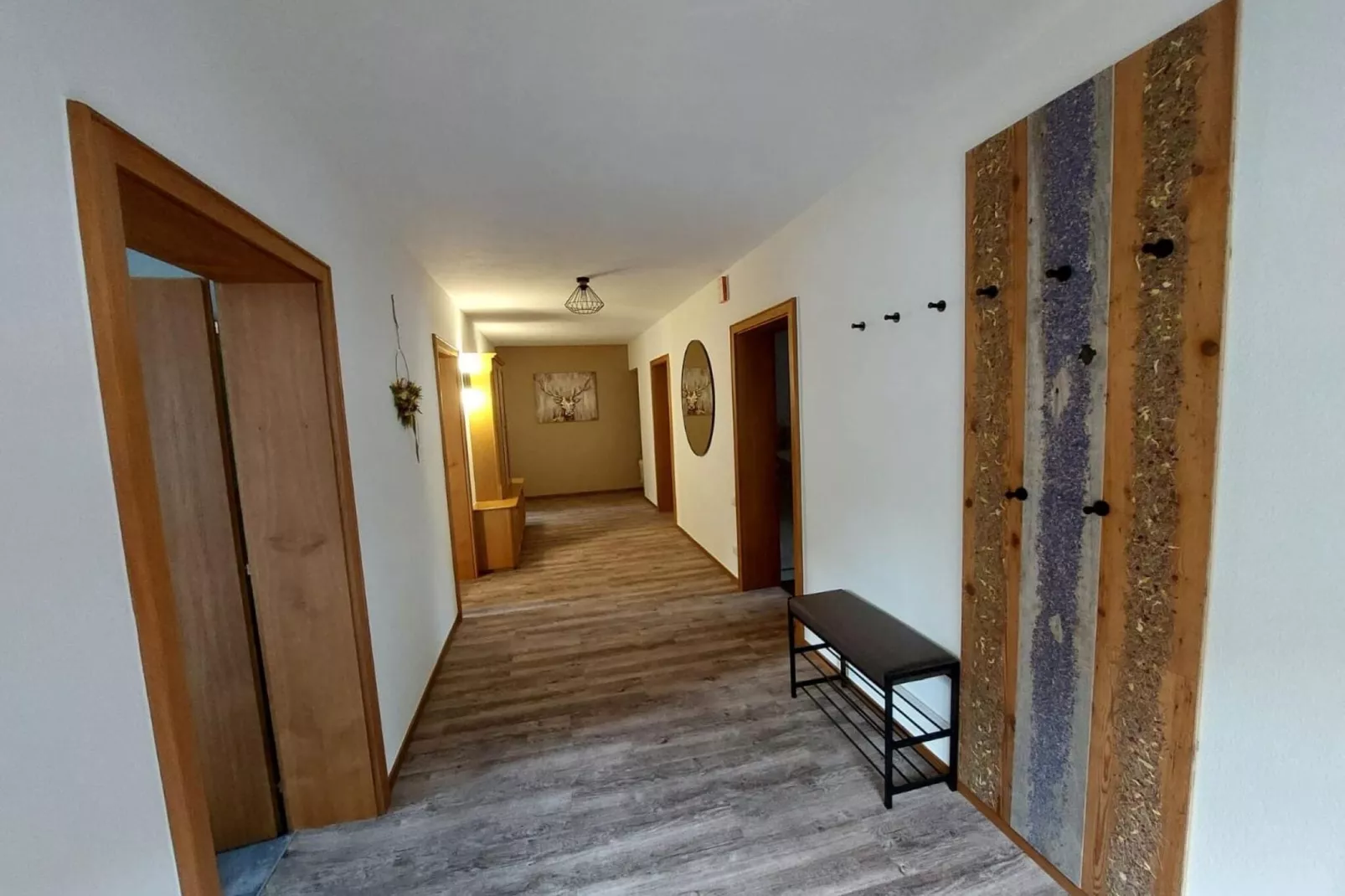 Hof Achenrainer-Reception hall