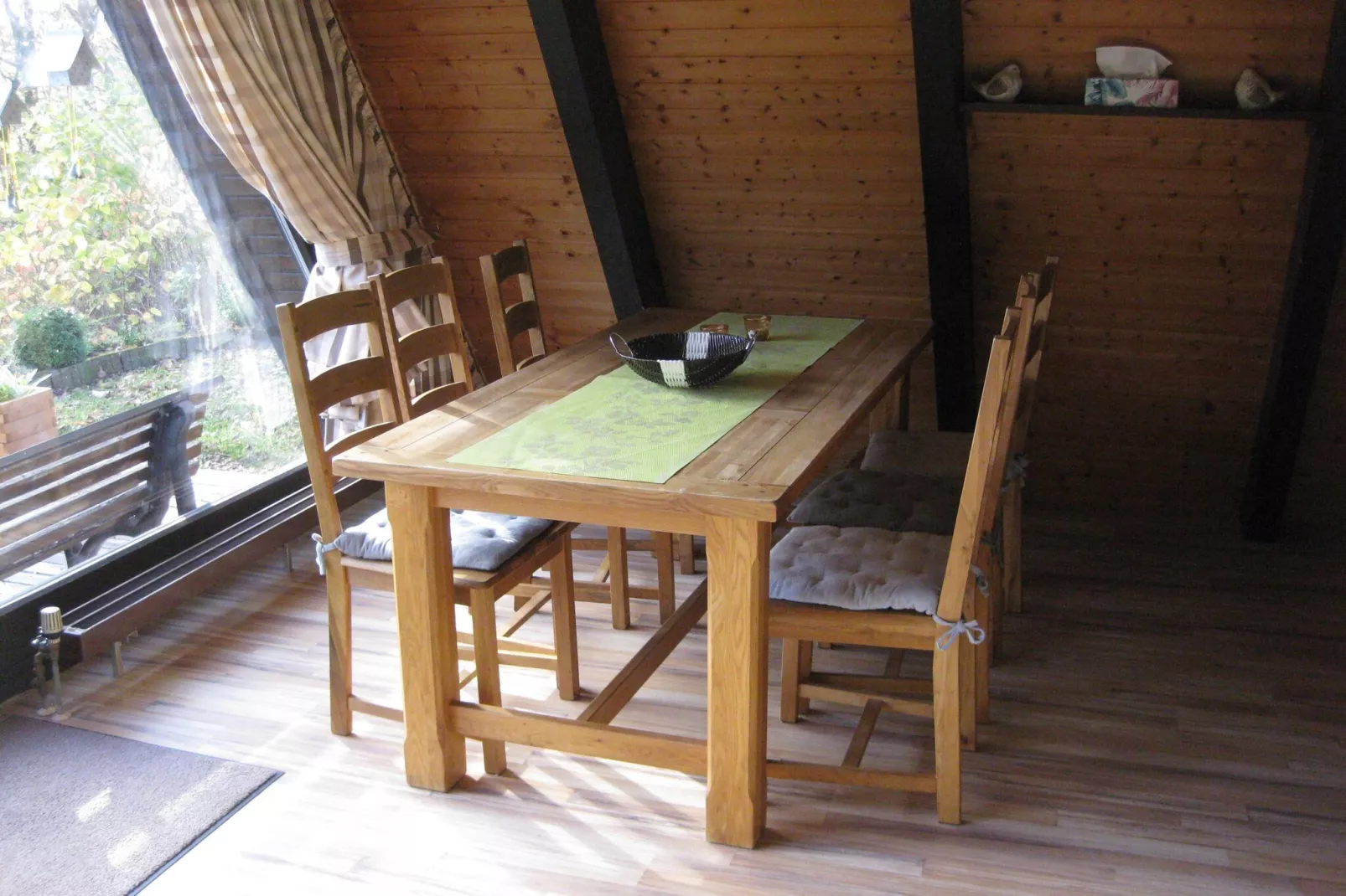 Ronshausen 1-Dining room