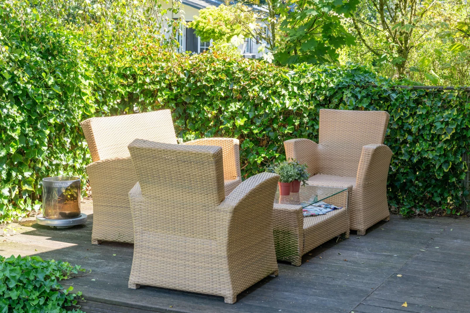 Genieten in Voorthuizen-Terrace balcony
