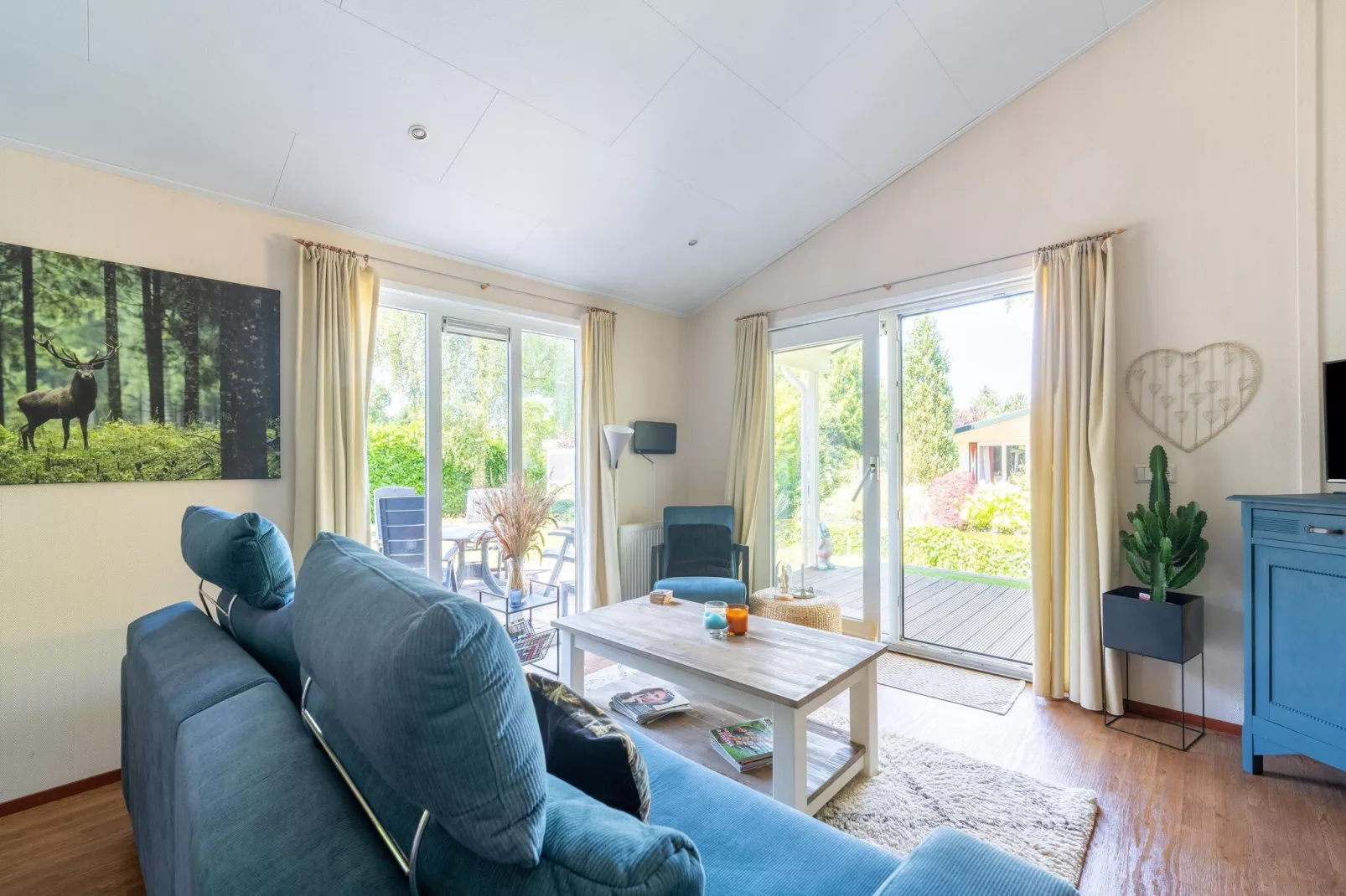 Genieten in Voorthuizen-Living room