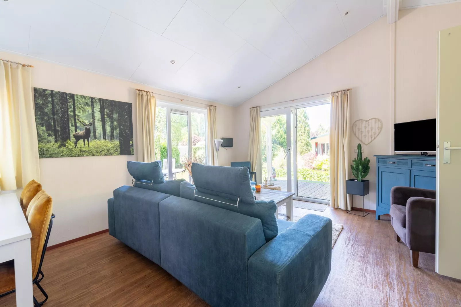 Genieten in Voorthuizen-Living room
