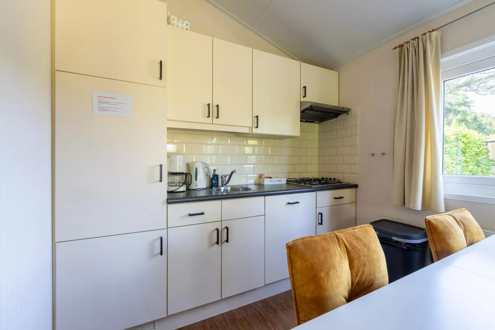 Genieten in Voorthuizen-Kitchen