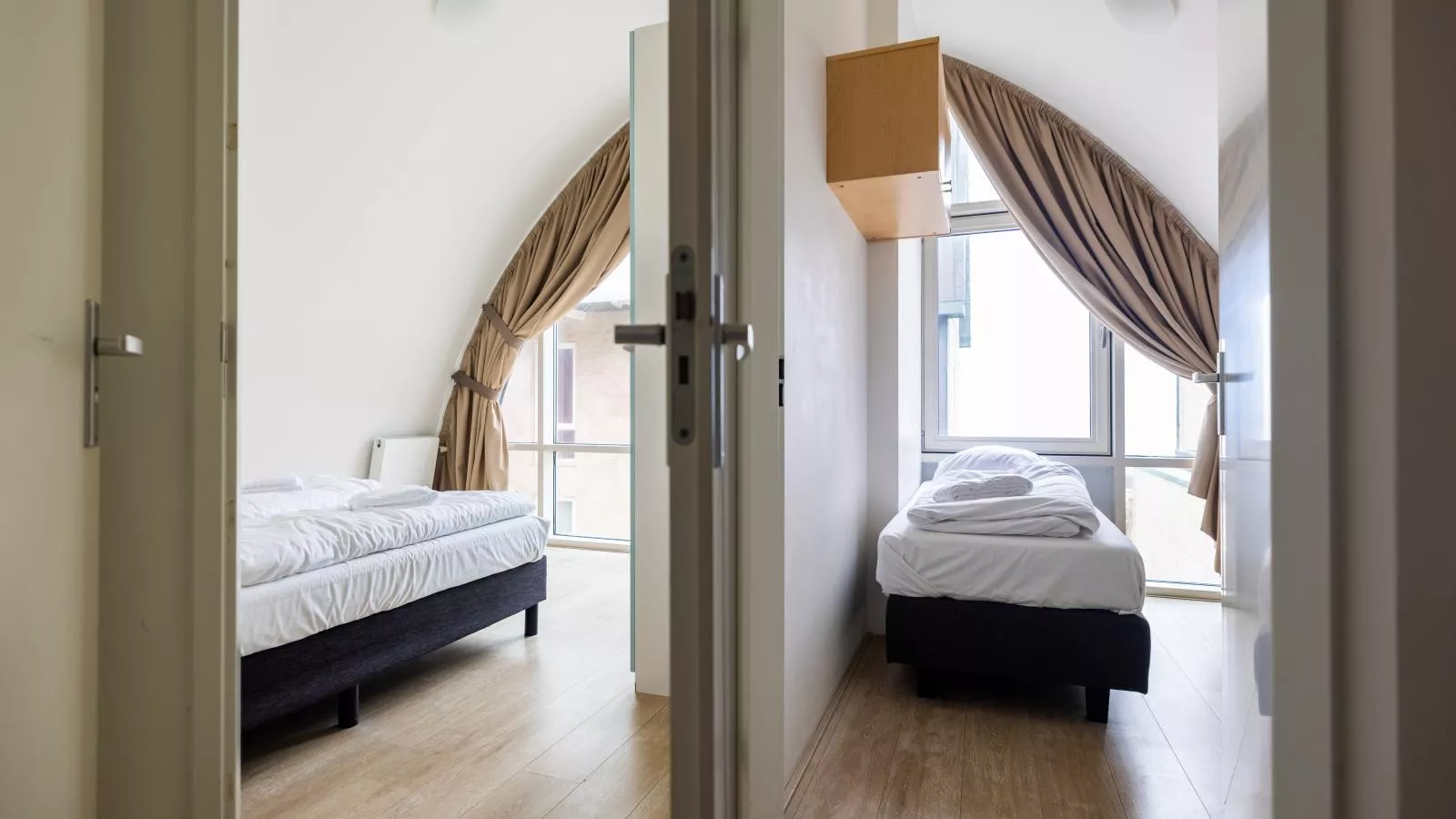 Zeebaars-Bedroom