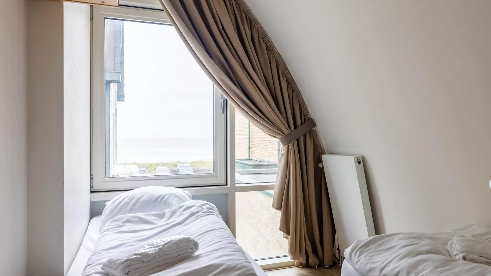Zeebaars-Bedroom