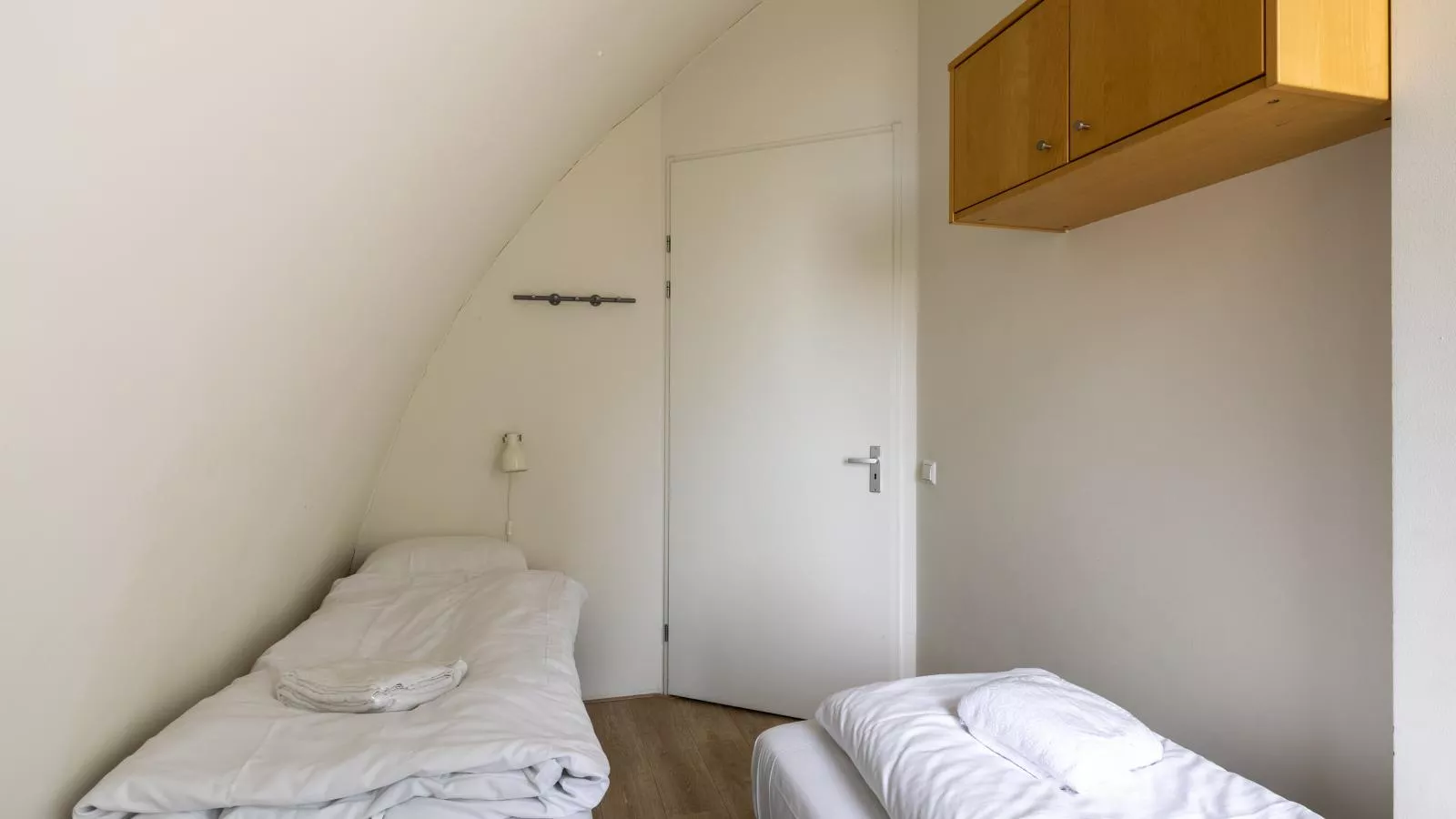 Zeebaars-Bedroom