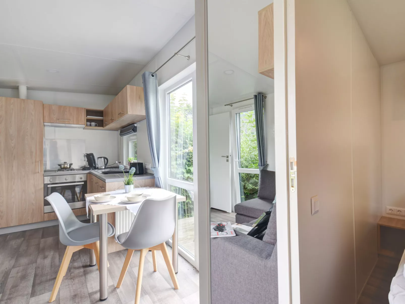 Tiny Haus Jener-Inside