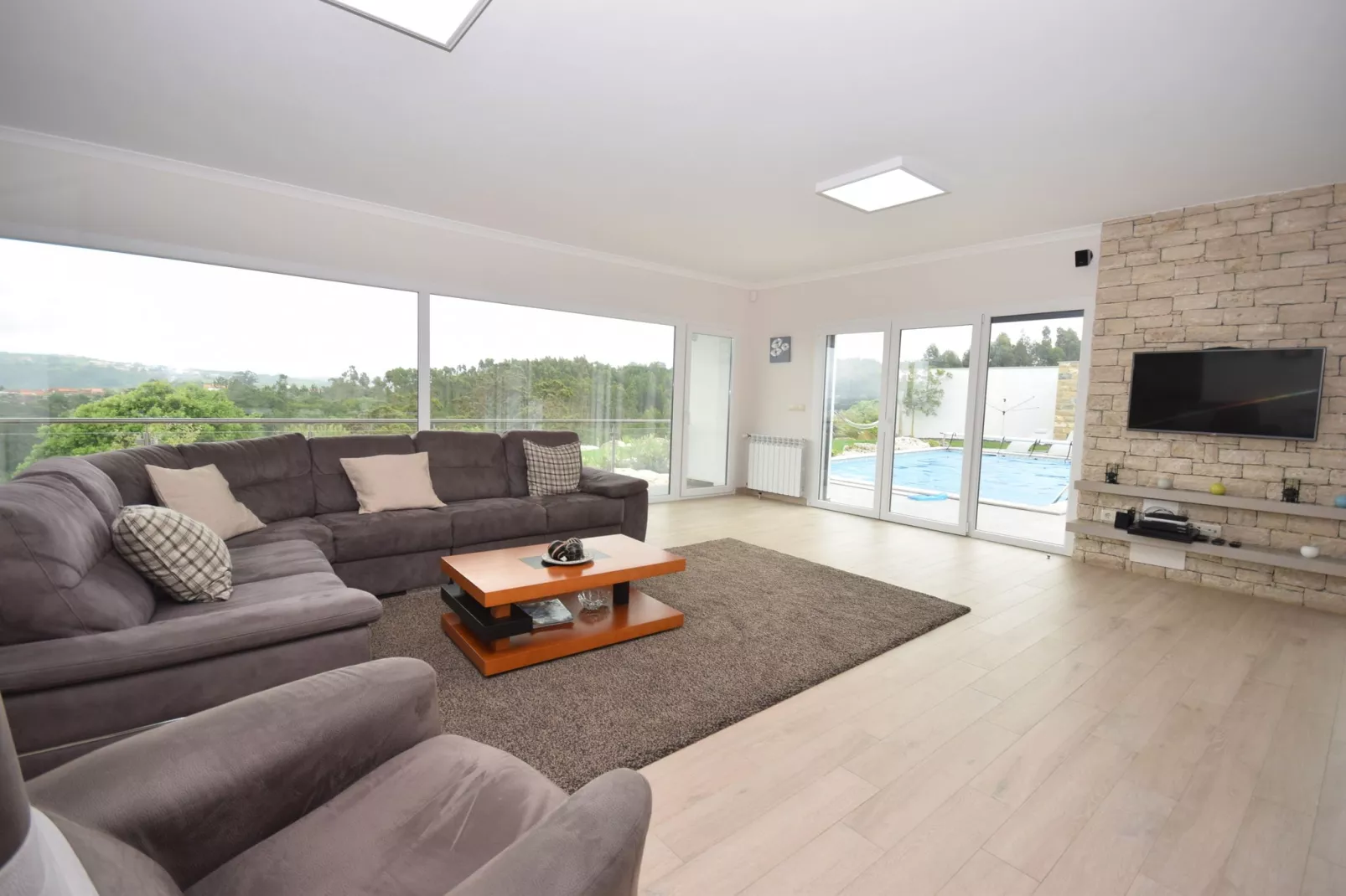Villa Colina-Living room