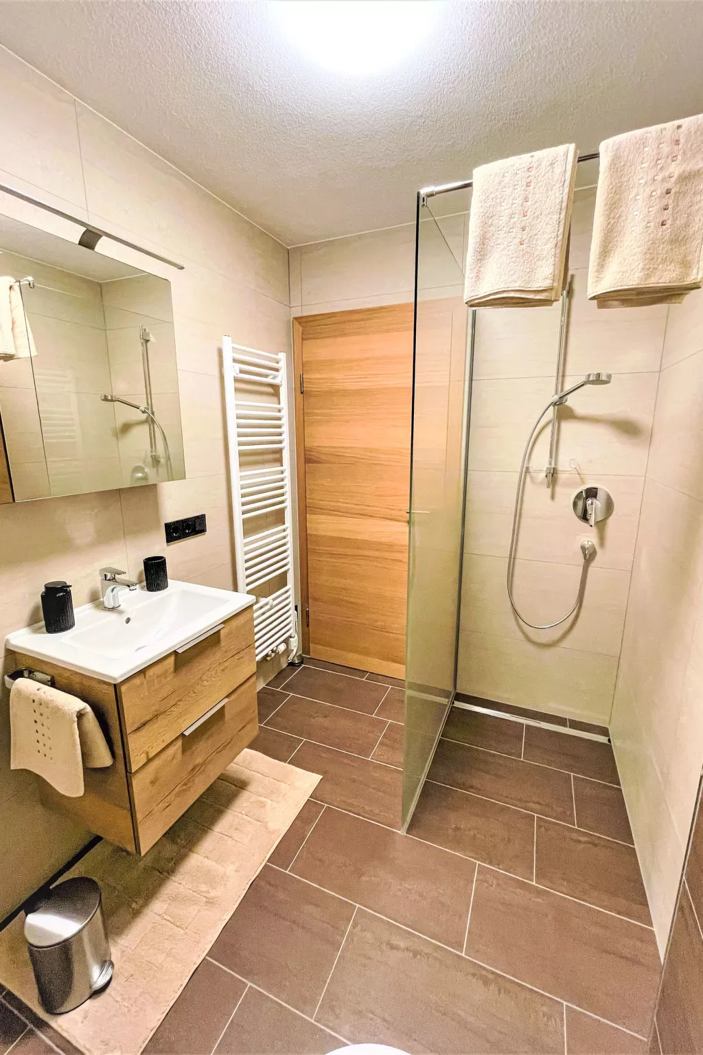 Ferienwohnung Selina-Drinnen