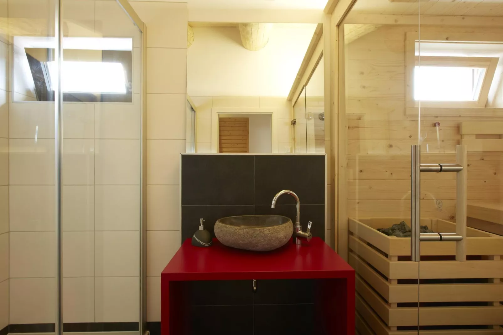 Chalet Laudegg-Bathroom
