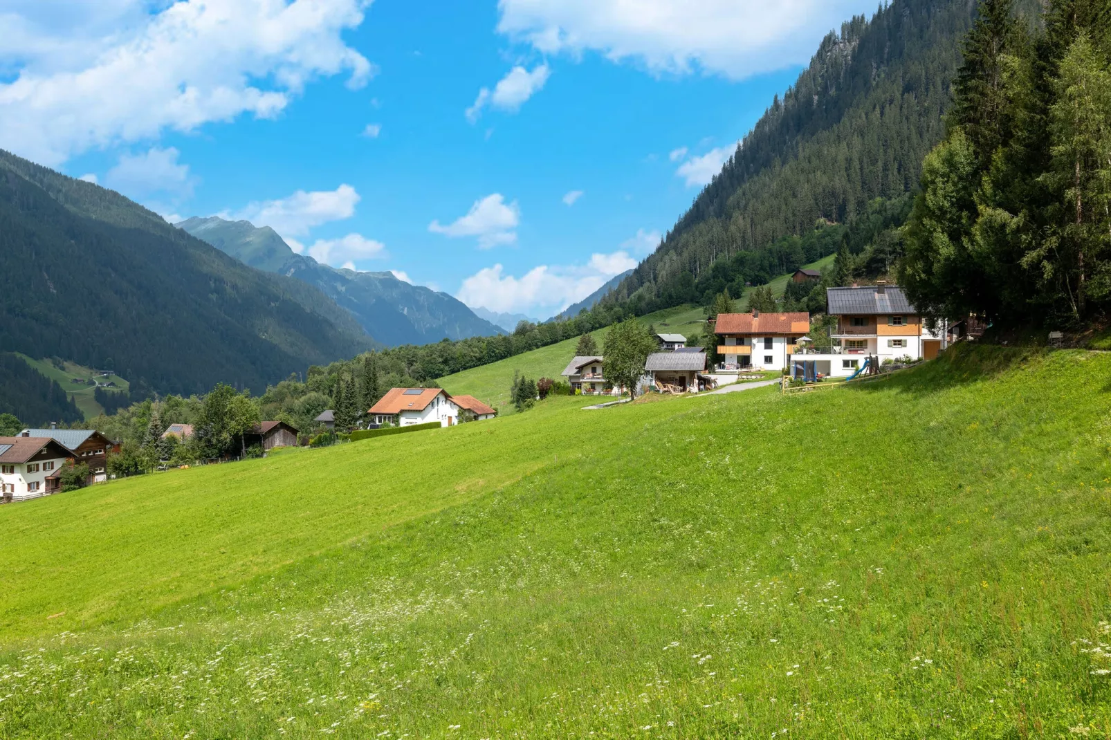 Apartment 2-4/1-Areas summer 5km