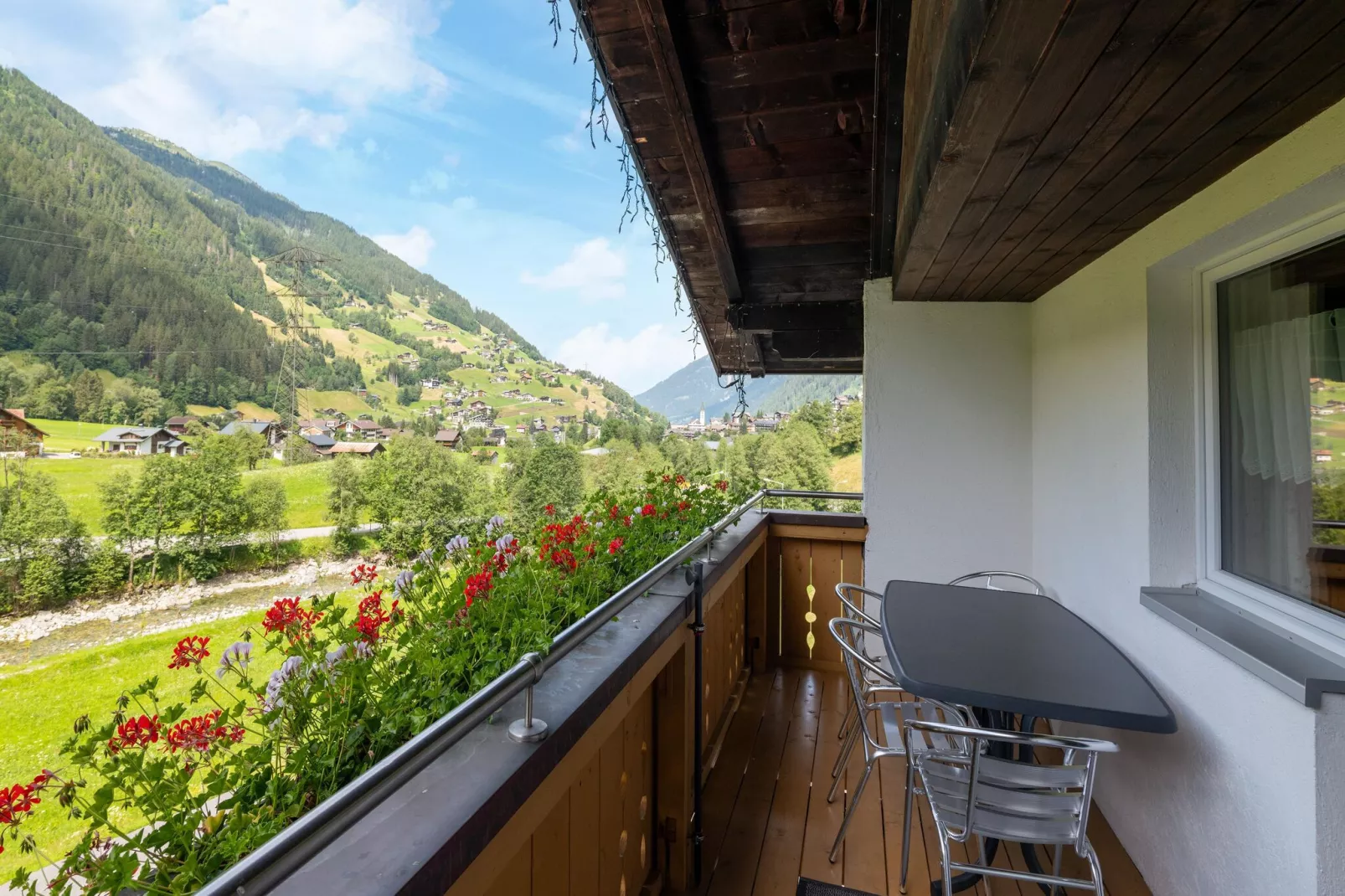 Apartment 3-5/2-Terrace balcony