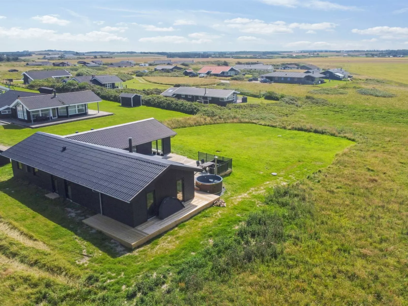 "Månviva" - 500m from the sea-Outside
