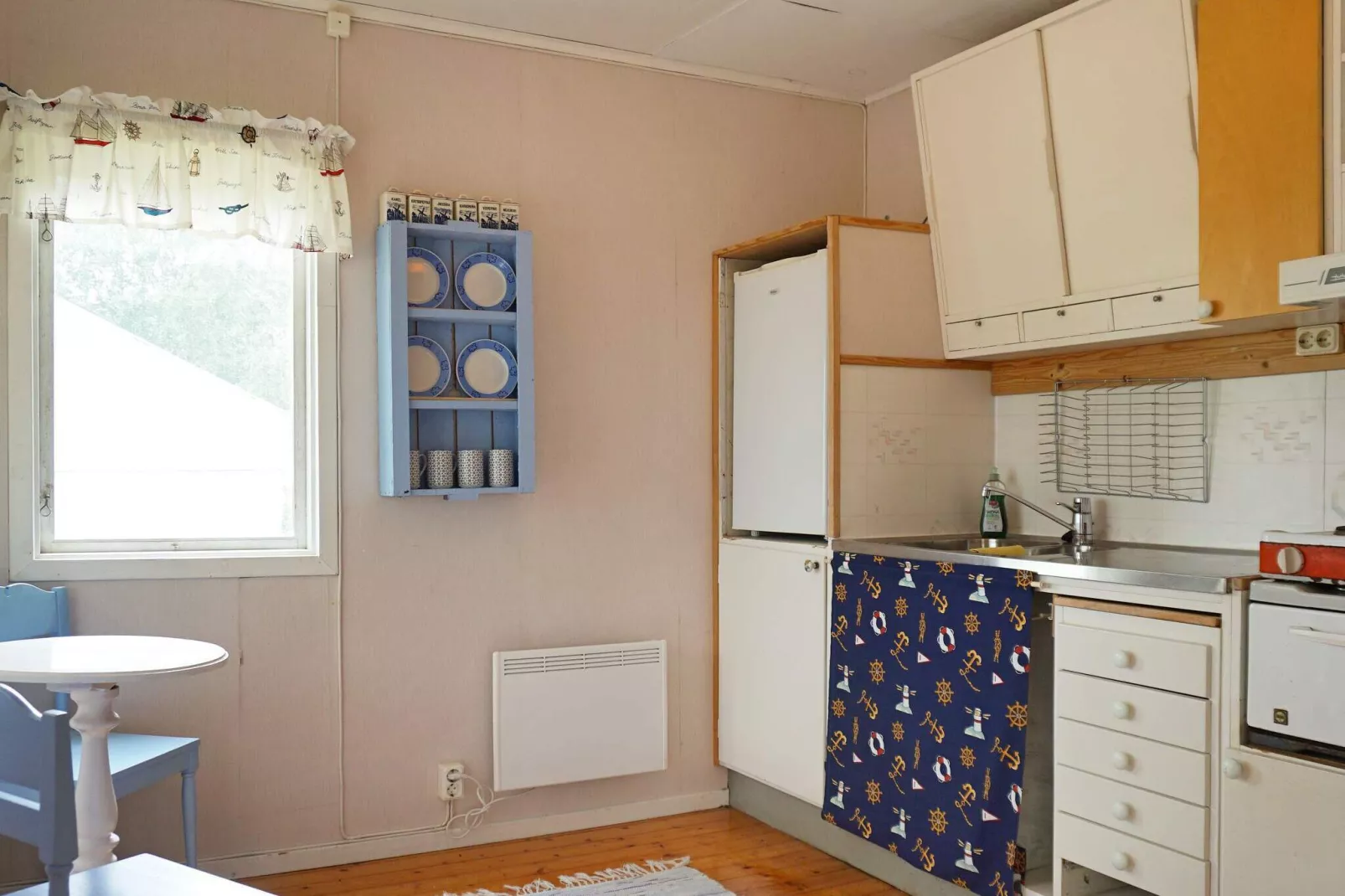 6 person holiday home in KUNGSHAMN-Indoor