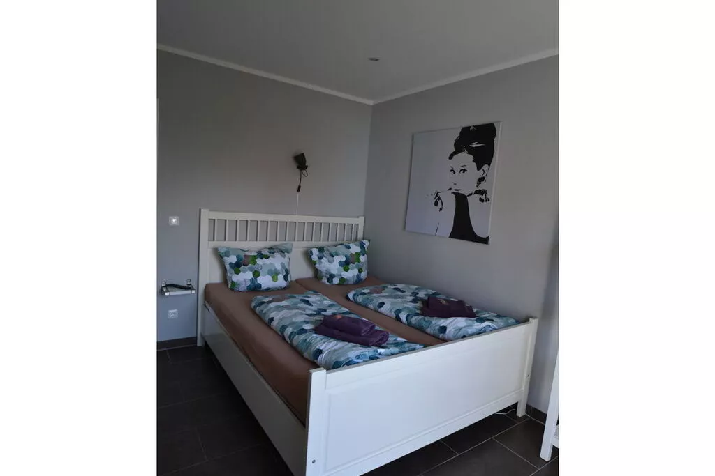 452484-Nicht getaggt