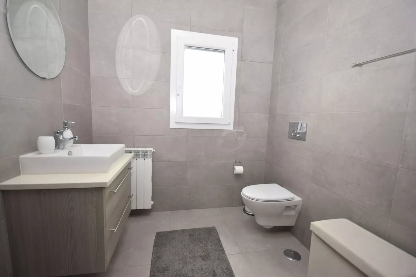 Villa Colina-Bathroom