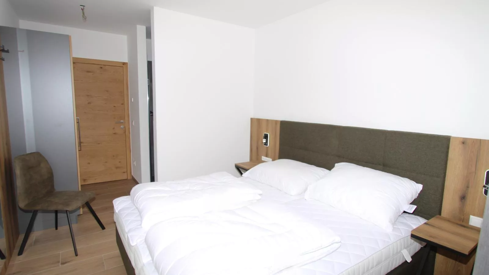 Grebenzen Lodge 53-Bedroom