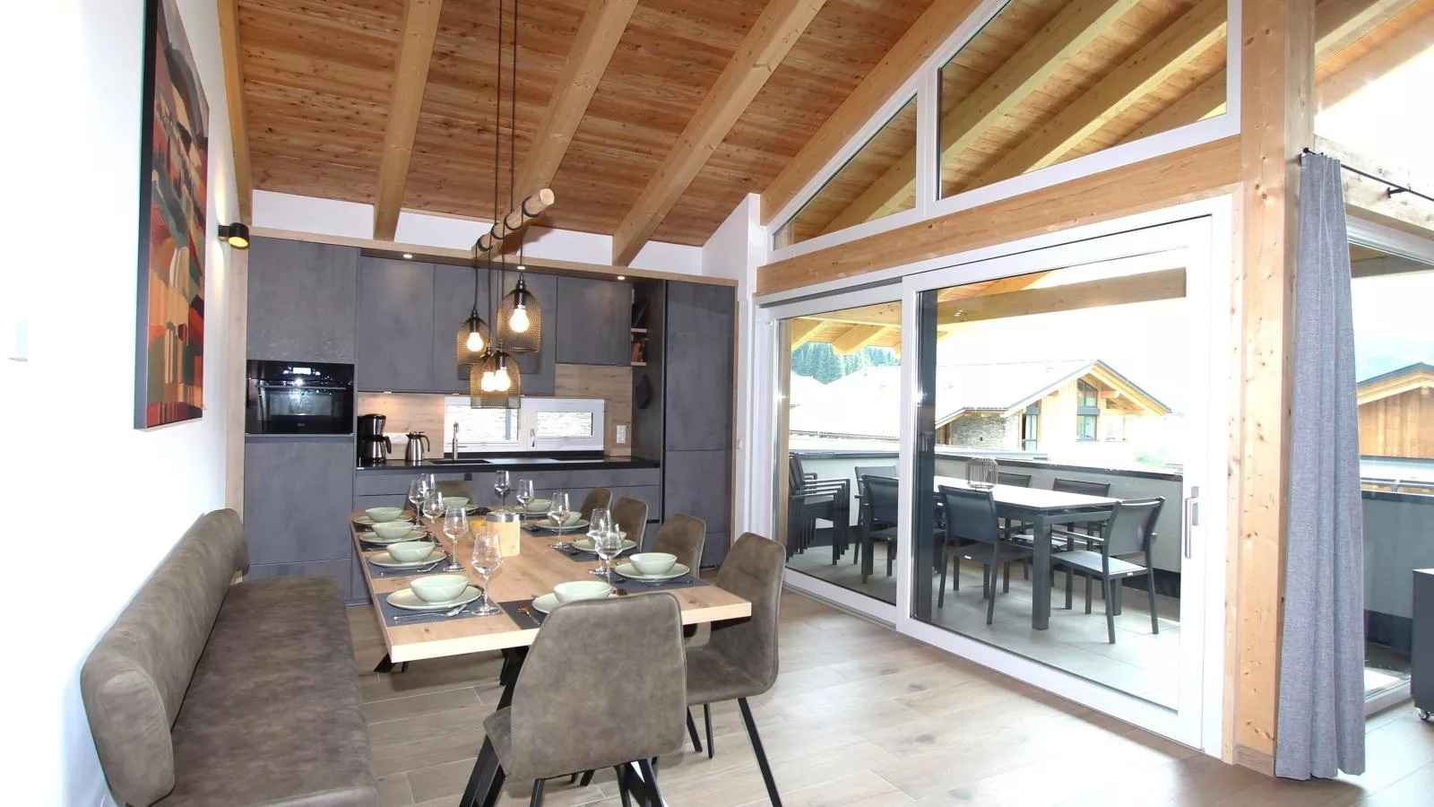 Grebenzen Lodge 53-Dining room