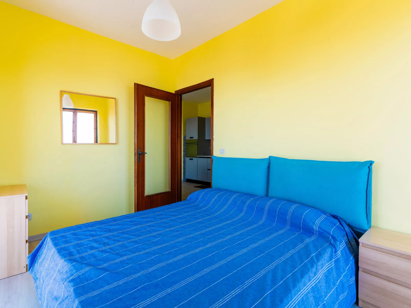 Sunny Home-Inside