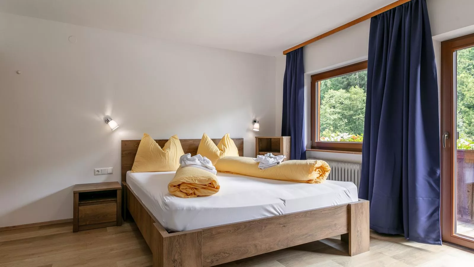 Zellner Top 9-Bedroom