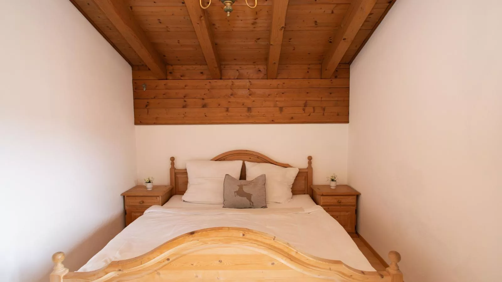 Müller Nr 2-Bedroom