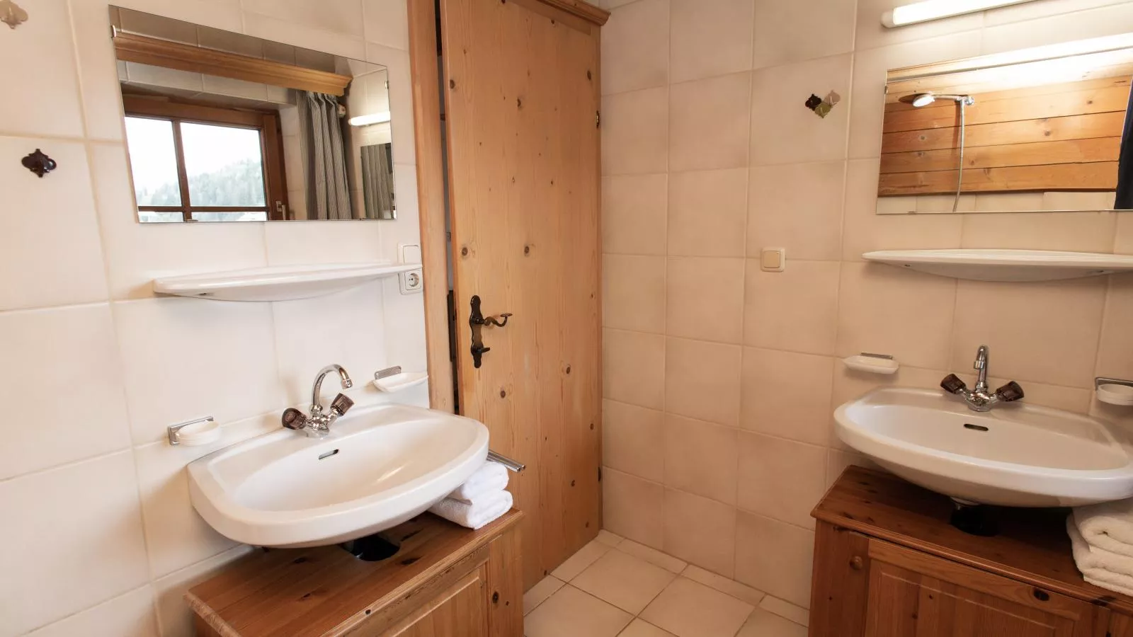 Müller Nr 2-Bathroom