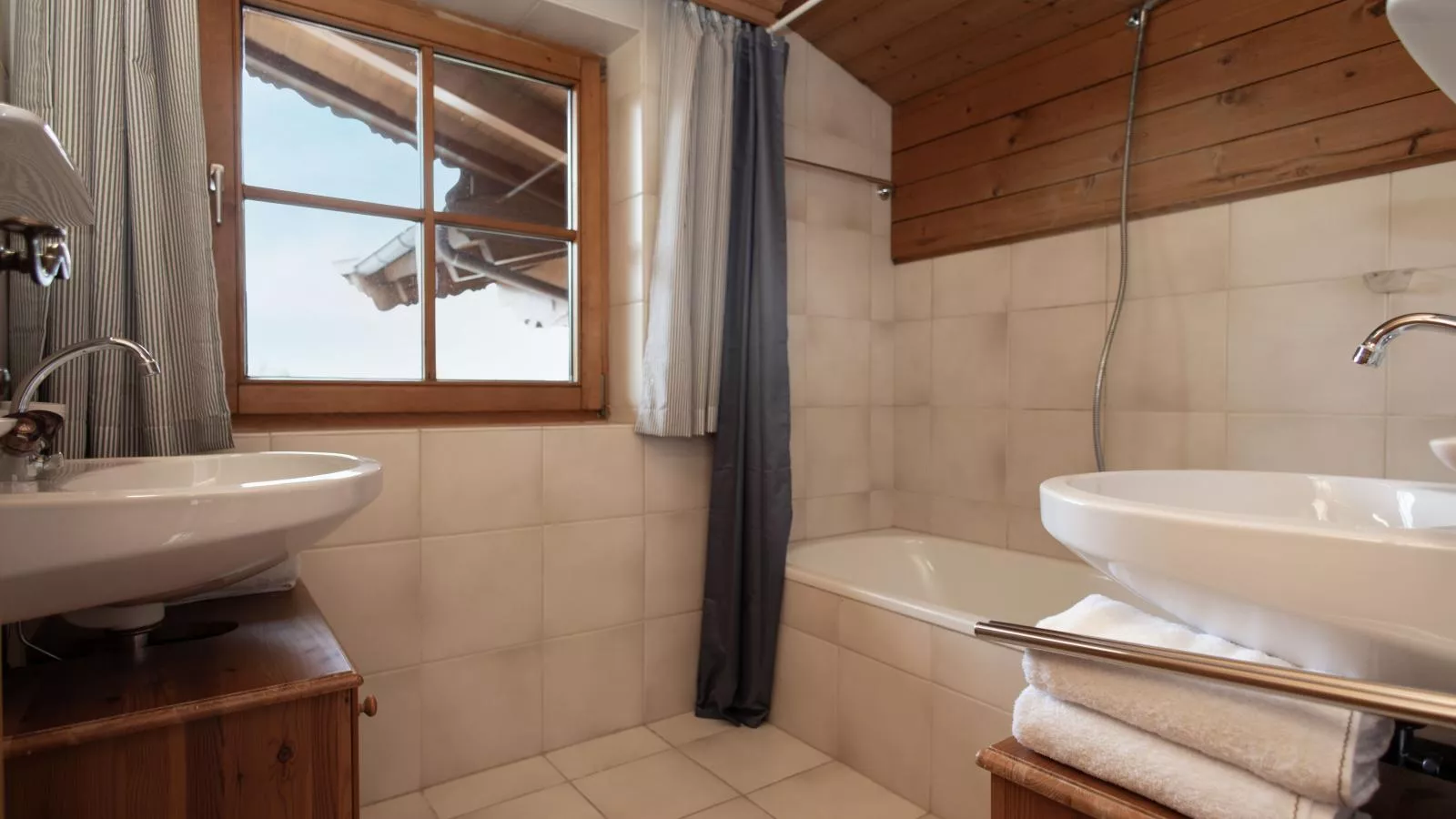 Müller Nr 2-Bathroom