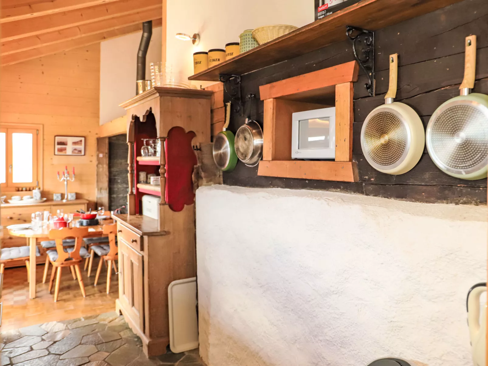 La Bergerie-Inside