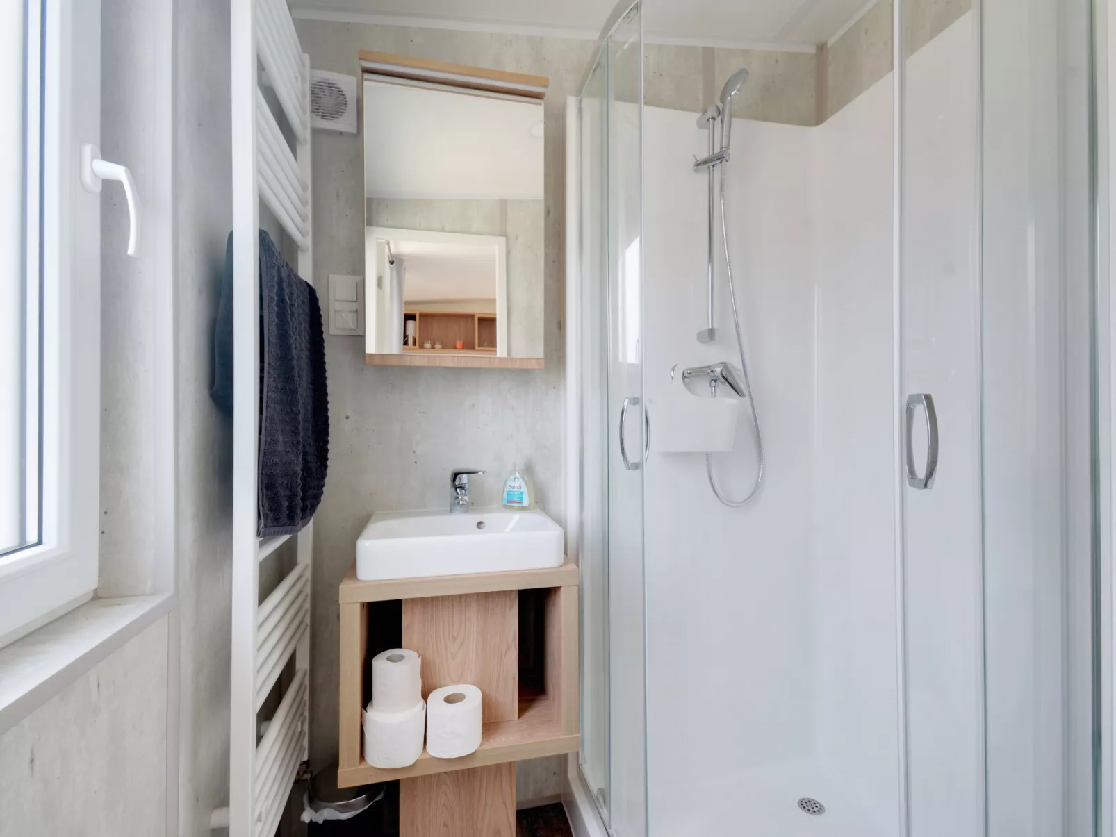 Tiny Haus Leitner-Dedans