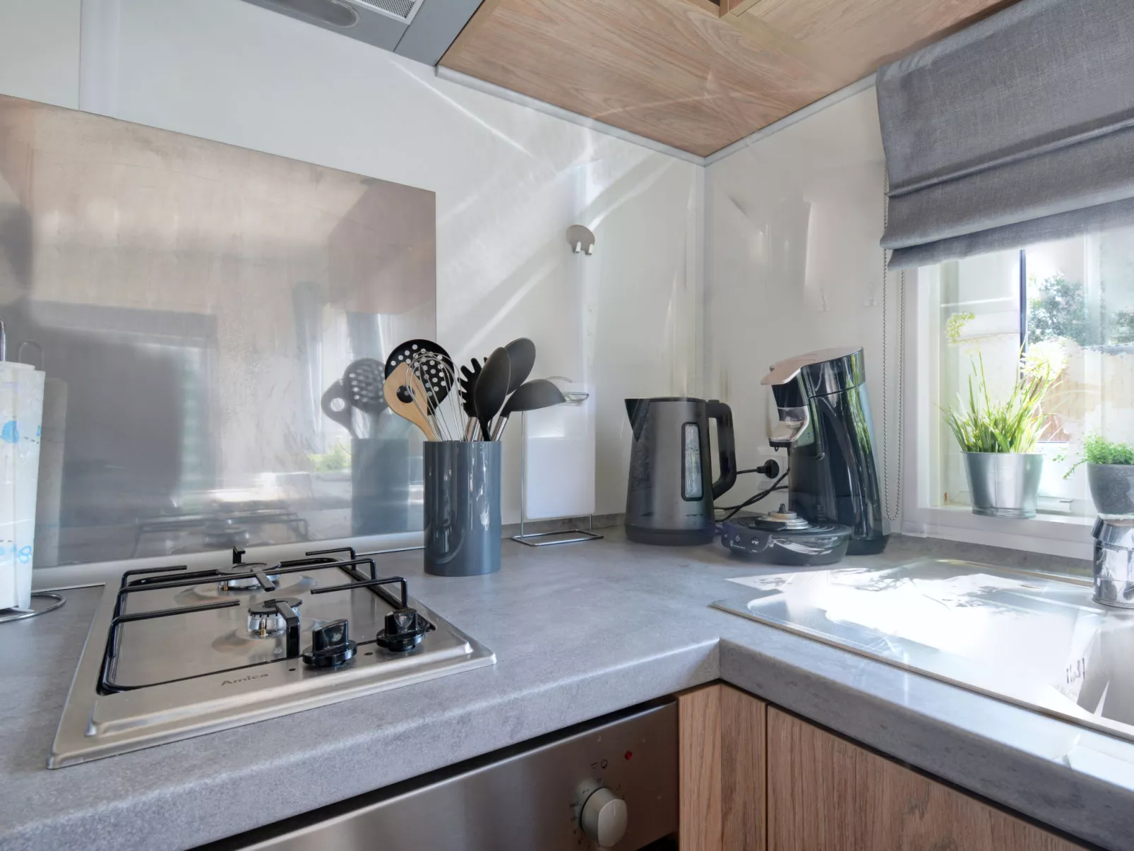 Tiny Haus Marion-Inside