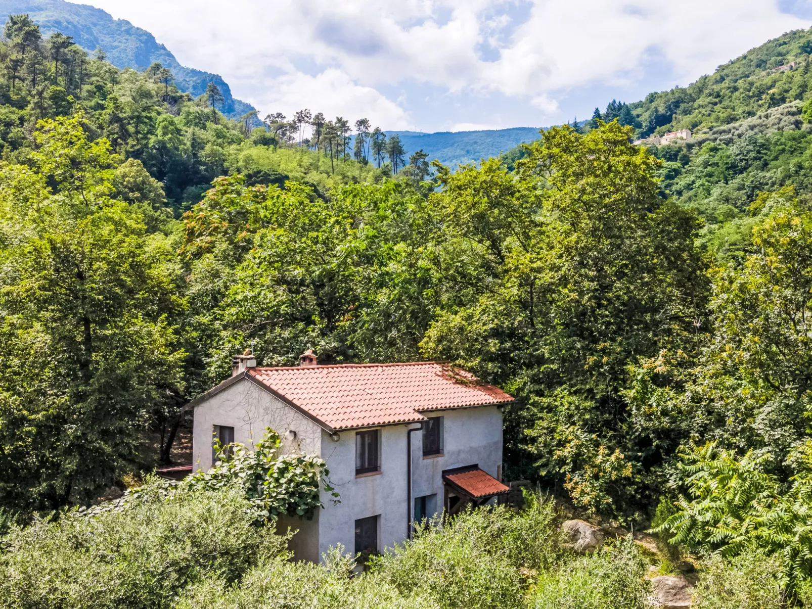 La casa del Fiume-Outside