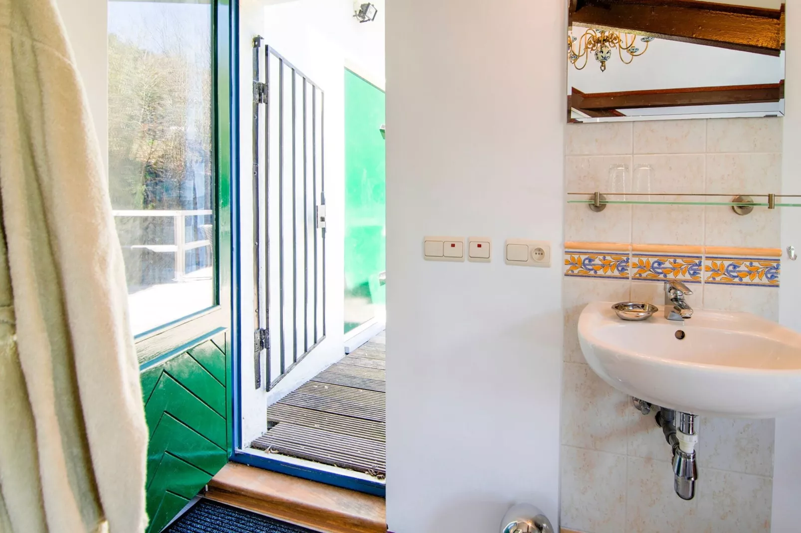 Superbe habitation pour 4 adultes-Bathroom