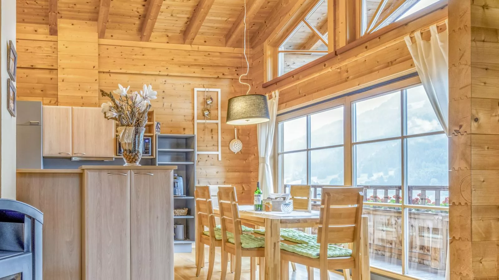 In Skiliftnähe-Dining room