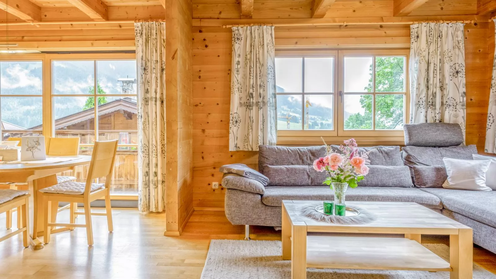 Mit Dampfbad-Living room