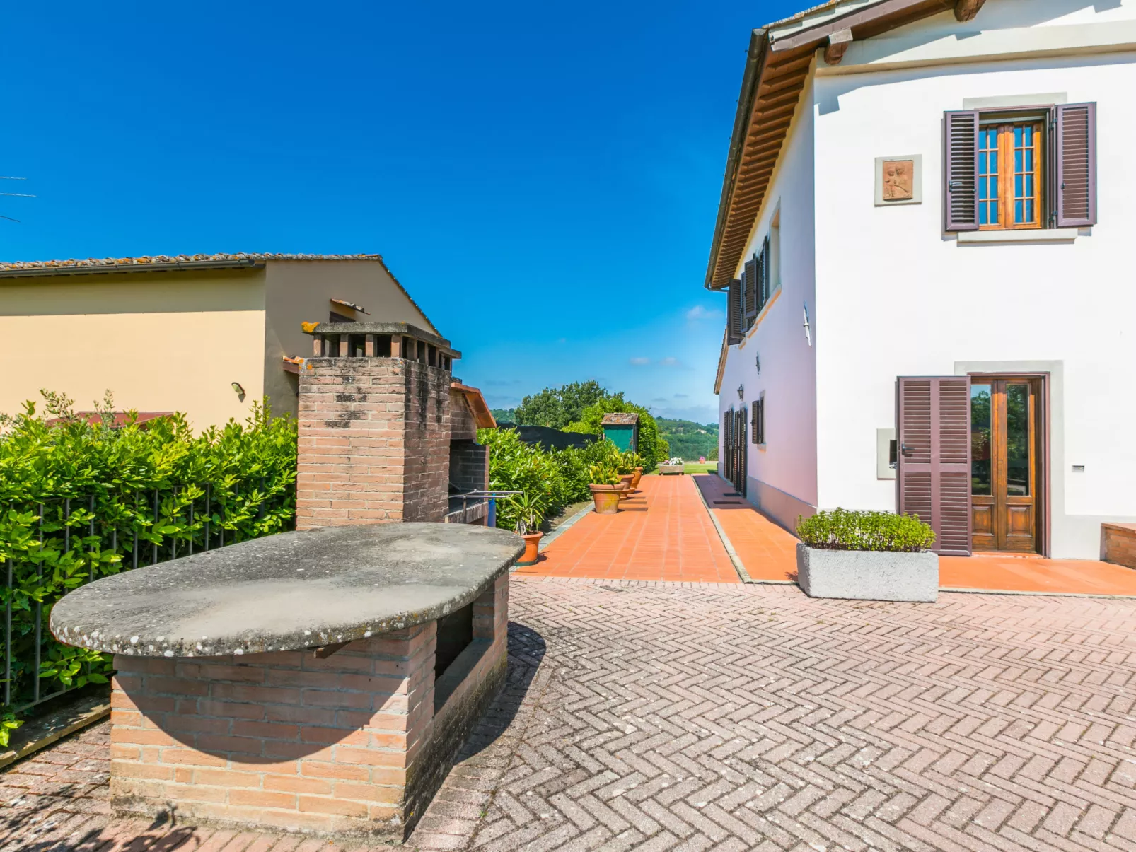 Il Poggetto-Outside