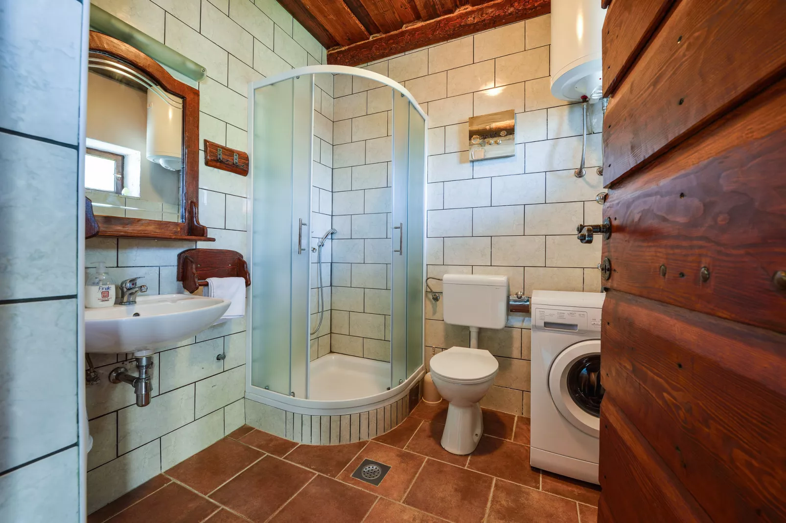 Dalmatian house Sukosan-Bathroom