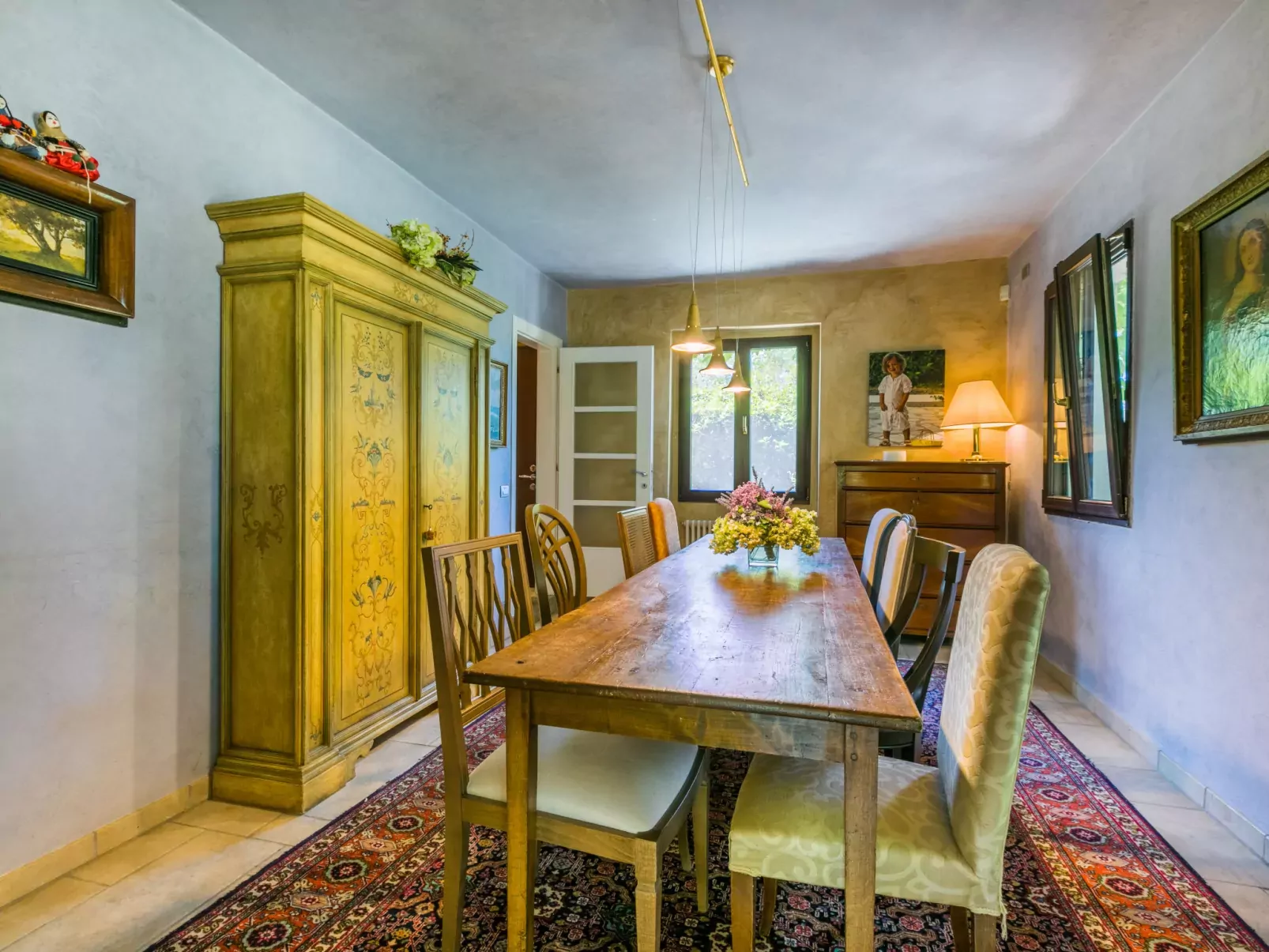 Villa Vittoria-Inside