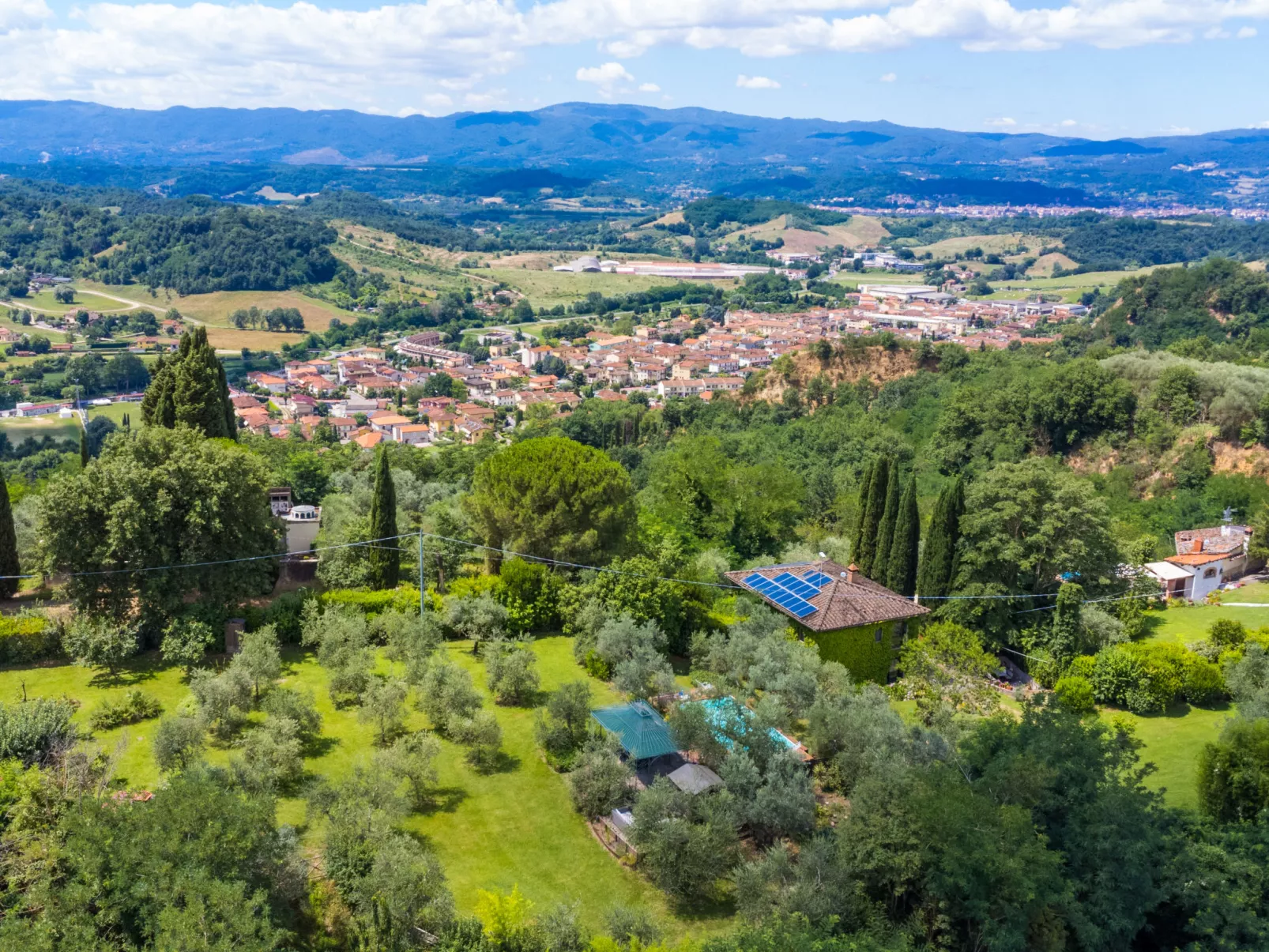 Villa Vittoria-Outside