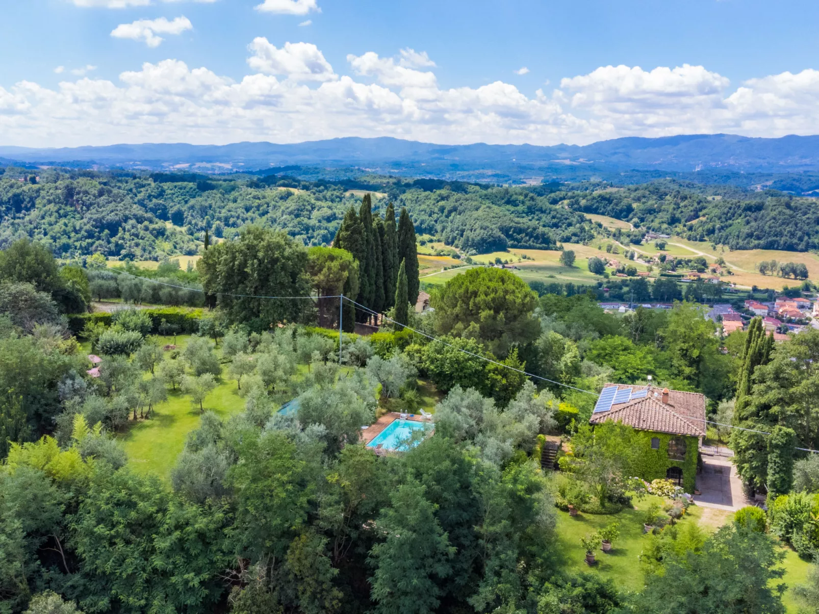 Villa Vittoria-Outside